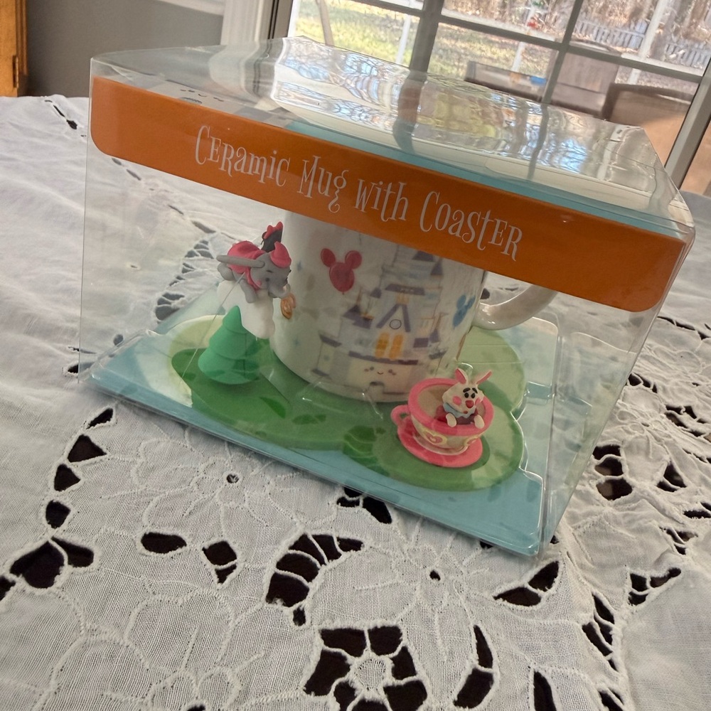 Disney parks Jerrod Maruyama mug coaster set